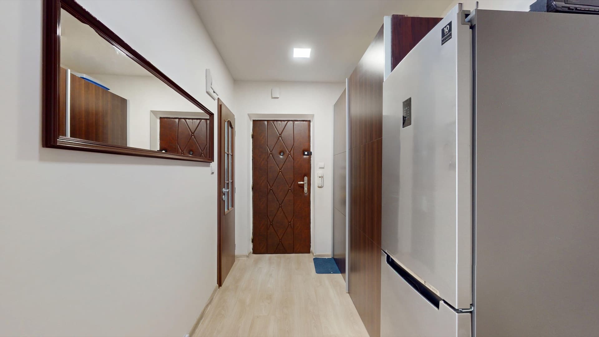 Předsíň · 6,5 m²